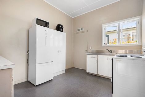 Photo of property in 2 Raewyn Street, Morningside, Whangarei, 0110