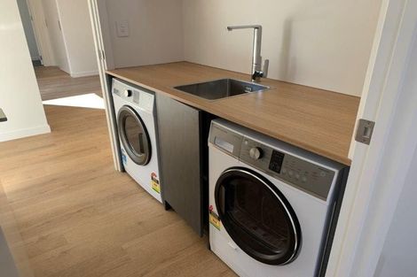 Photo of property in 17 Mills Road, Wanaka, 9305