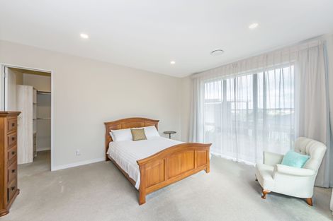 Photo of property in 23 Flavell Drive, Orewa, 0931