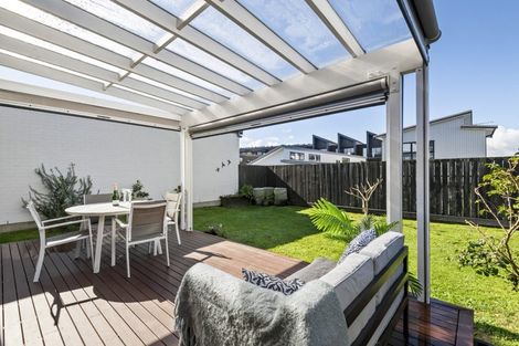 Photo of property in 15 Oioi Road, Hobsonville, Auckland, 0616