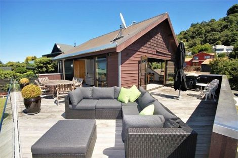 Photo of property in 11 Krissell Place, Acacia Bay, Taupo, 3330