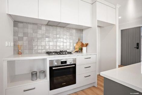 Photo of property in 18u1 Pickering Crescent, Chedworth, Hamilton, 3210
