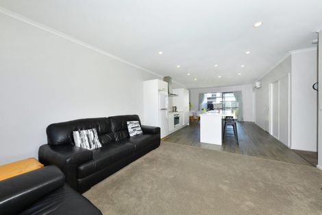 Photo of property in 17 William Dawson Crescent, Wigram, Christchurch, 8025