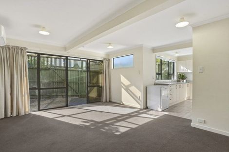 Photo of property in 360 Kaikorai Valley Road, Bradford, Dunedin, 9011