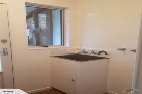 Photo of property in 11a Colchester Crescent, Newlands, Wellington, 6037