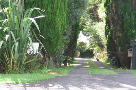 Photo of property in 24a Roland Hill, Glen Eden, Auckland, 0602