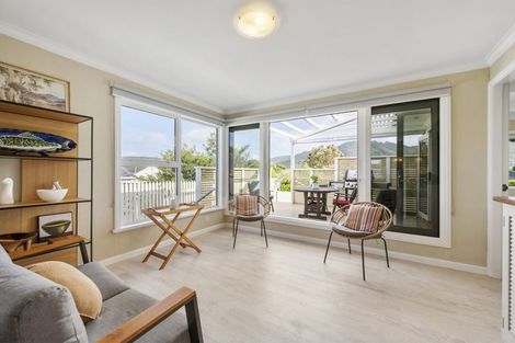 Photo of property in 42 Jubilee Road, Khandallah, Wellington, 6035