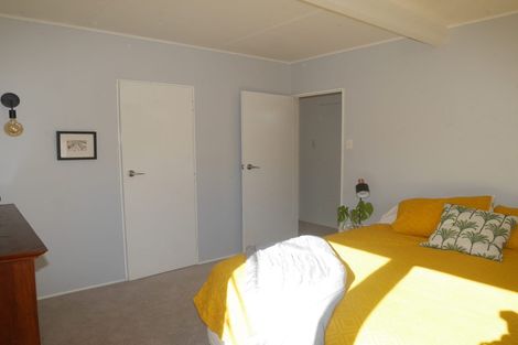 Photo of property in 34 Gray Avenue, Paraparaumu Beach, Paraparaumu, 5032