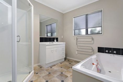 Photo of property in 26 Oaklands Drive, Cambridge, 3434