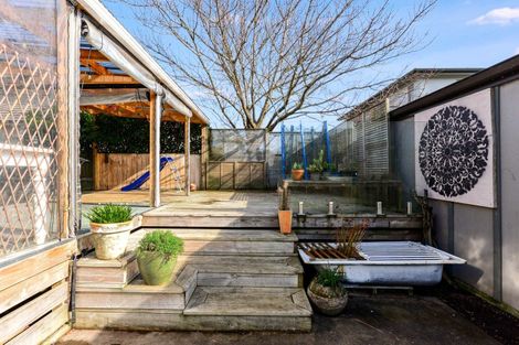 Photo of property in 9 Newall Street, Hamilton East, Hamilton, 3216