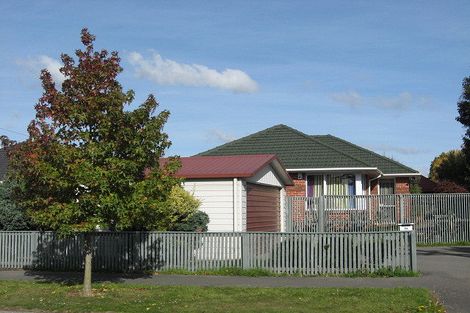 Photo of property in 119 Maidstone Road, Ilam, Christchurch, 8041
