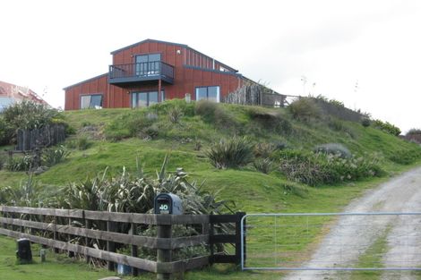 Photo of property in 40 Longbeach Drive, Castlecliff, Whanganui, 4501