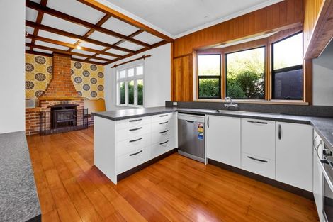Photo of property in 21 Morrissey Street, Hawera, 4610