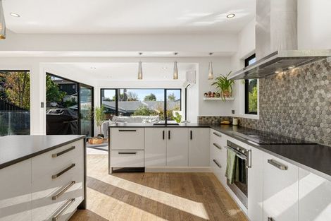 Photo of property in 49 Holliss Avenue, Cashmere, Christchurch, 8022