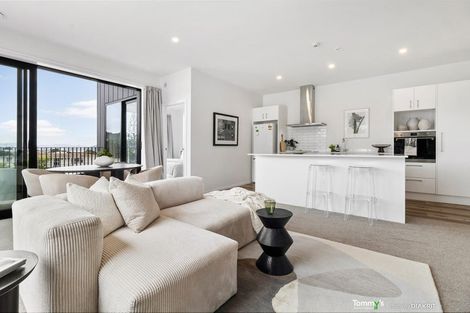 Photo of property in 301/2u Onepu Road, Kilbirnie, Wellington, 6022