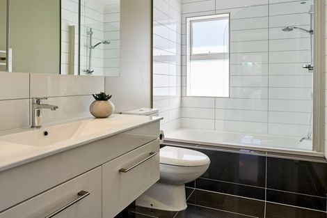 Photo of property in 147a Navigation Drive, Whitby, Porirua, 5024