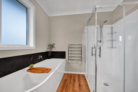 Photo of property in 9 Pacey Avenue, Hawera, 4610