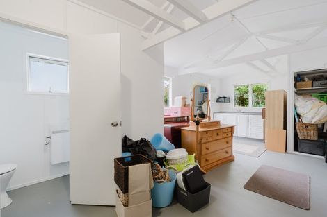 Photo of property in 114 Tuhikaramea Road, Dinsdale, Hamilton, 3204