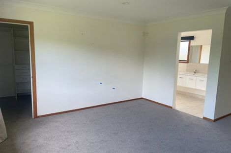 Photo of property in 70 Kirton Drive, Riverstone Terraces, Upper Hutt, 5018