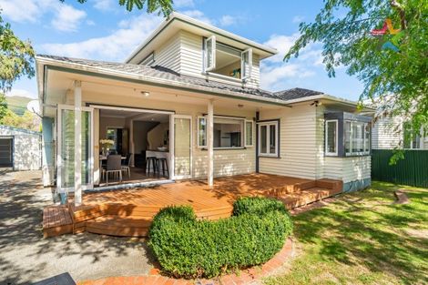 Photo of property in 51 Pohutukawa Street, Woburn, Lower Hutt, 5010