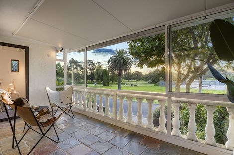 Photo of property in 62 Wairoa Road, Narrow Neck, Auckland, 0624