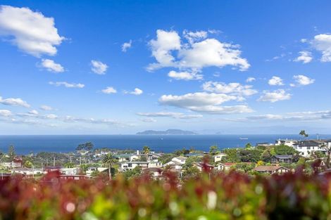 Photo of property in 8 Woodridge Drive, Stanmore Bay, Whangaparaoa, 0932