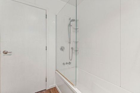 Photo of property in 1/123a Queenspark Drive, Parklands, Christchurch, 8083