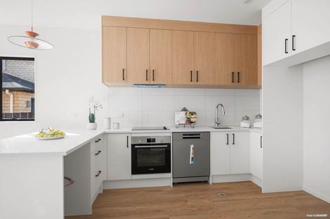Photo of property in 2/46 Jillian Drive, Ranui, 0612
