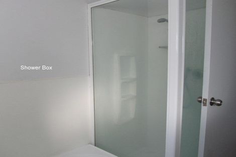 Photo of property in 120 Sunset Road, Unsworth Heights, Auckland, 0632