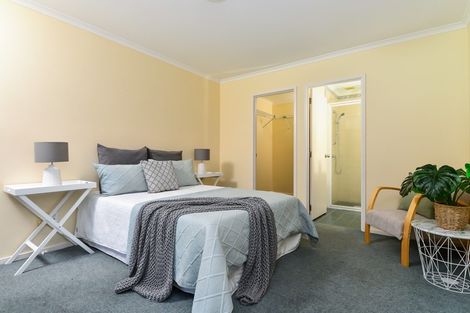 Photo of property in 61 Cairns Crescent, Rototuna, Hamilton, 3210