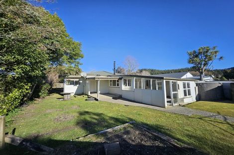 Photo of property in 433 Main Road, Kaiata, Greymouth, 7805