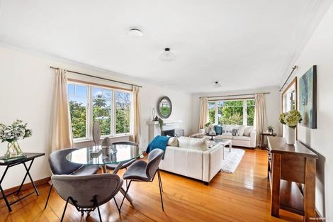 Photo of property in 7 Gloria Avenue, Te Atatu Peninsula, Auckland, 0610