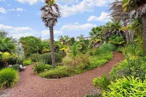 Photo of property in 220 Sandspit Road, Shelly Park, Auckland, 2014