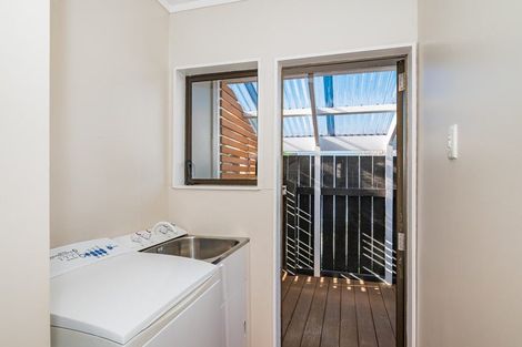 Photo of property in 7 Rodney Grove, Paraparaumu, 5032
