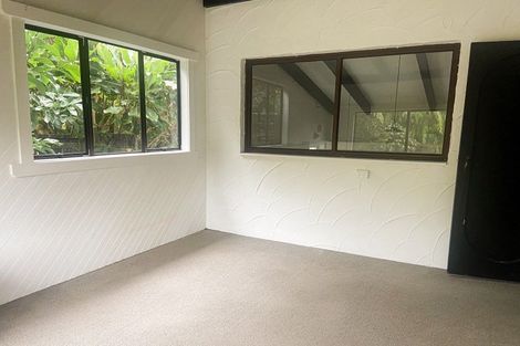 Photo of property in 130 Smart Road, Glen Avon, New Plymouth, 4372