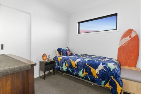 Photo of property in 8 Manaia Place, Papamoa, 3118