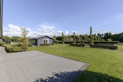 Photo of property in 50a Richmond Road, Brixton, New Plymouth, 4373