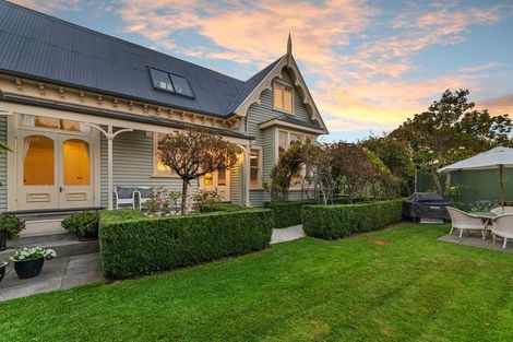 Photo of property in 172 Blighs Road, Strowan, Christchurch, 8052