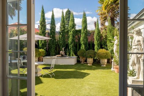 Photo of property in 102 Nile Street, Nelson, 7010