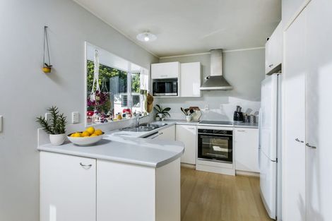 Photo of property in 3/8 Opua Street, Belmont, Auckland, 0622