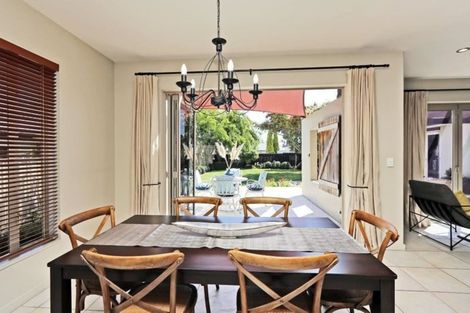 Photo of property in 9 Olive Grove, Havelock North, 4130