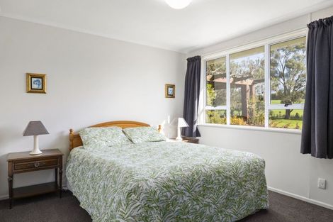 Photo of property in 139 Woodlands Road, Taumata Island, Carterton, 5792