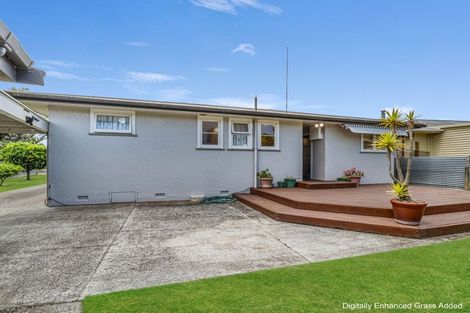Photo of property in 22 Snowdon Avenue, Terrace End, Palmerston North, 4410