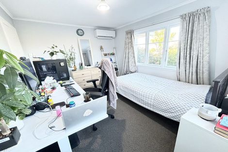 Photo of property in 51 Rua Road, Glen Eden, Auckland, 0602