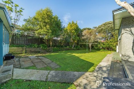 Photo of property in 20 London Road, Korokoro, Lower Hutt, 5012