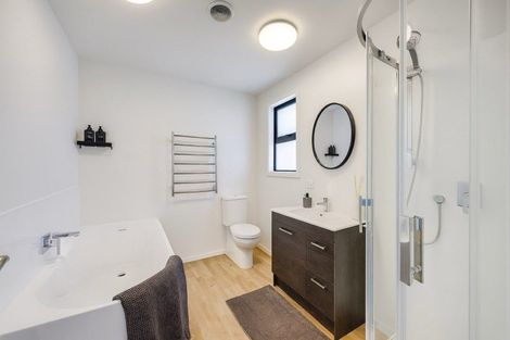 Photo of property in 1204b Norfolk Crescent, Mayfair, Hastings, 4122