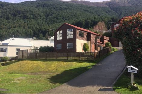 Photo of property in 5 Arawata Terrace, Fernhill, Queenstown, 9300
