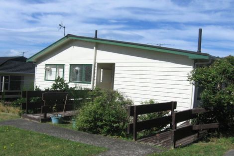 Photo of property in 49f1 Chartwell Drive, Crofton Downs, Wellington, 6035