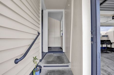 Photo of property in 25 Waihi Road, Hawera, 4610