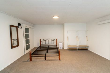 Photo of property in 30 Collins Avenue, Tawa, Wellington, 5028